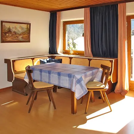Ferienwohnung Fugen 131w